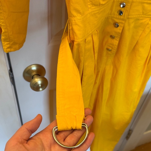 True Vintage 💛⚠️ 80s Yellow Button-Up Belted Dress - Picture 7 of 10